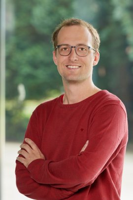 Dr. Johannes Falk